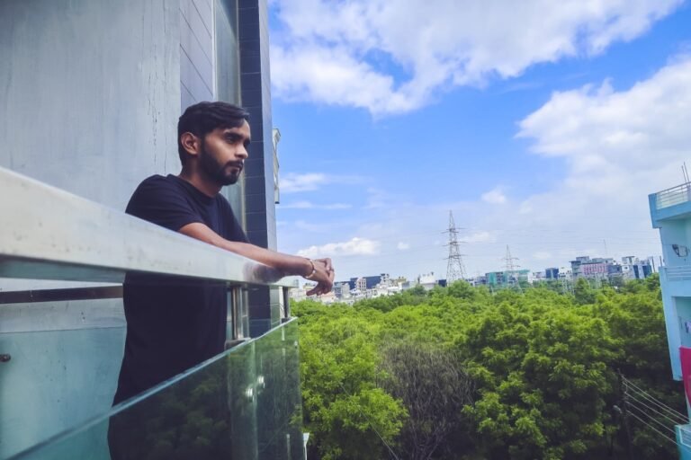 The Cyber Man: Durgesh Singh Kushwah Who Goes Extra Miles in Cyber Security