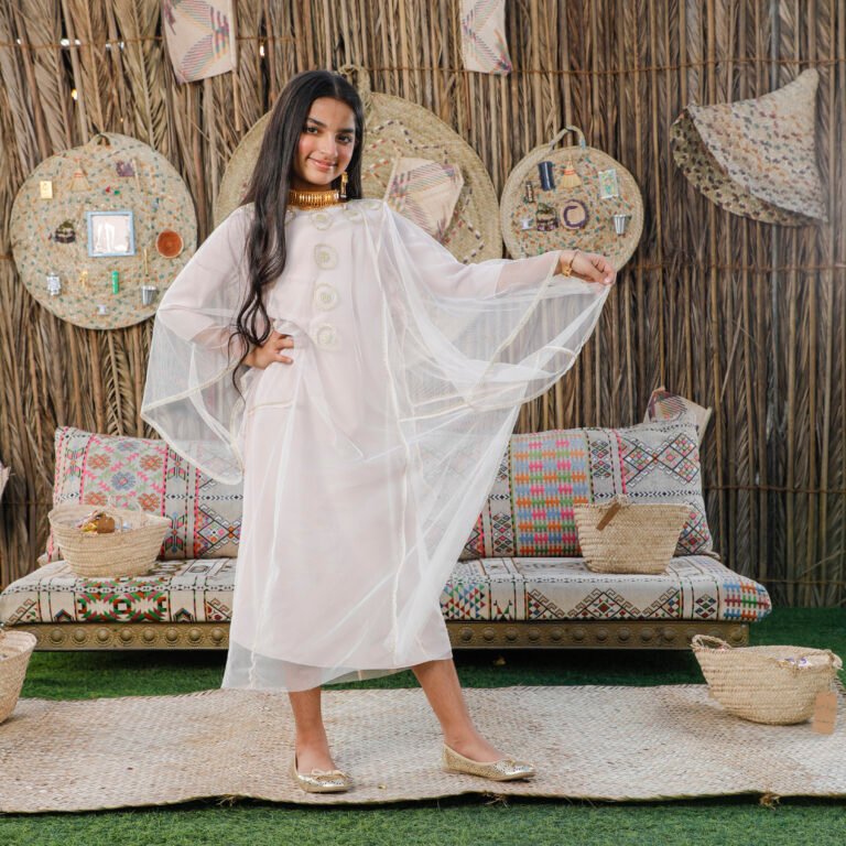 Dubai’s Youngest Rising Star: Aarna Chaudhary’s Ascent to Stardom.