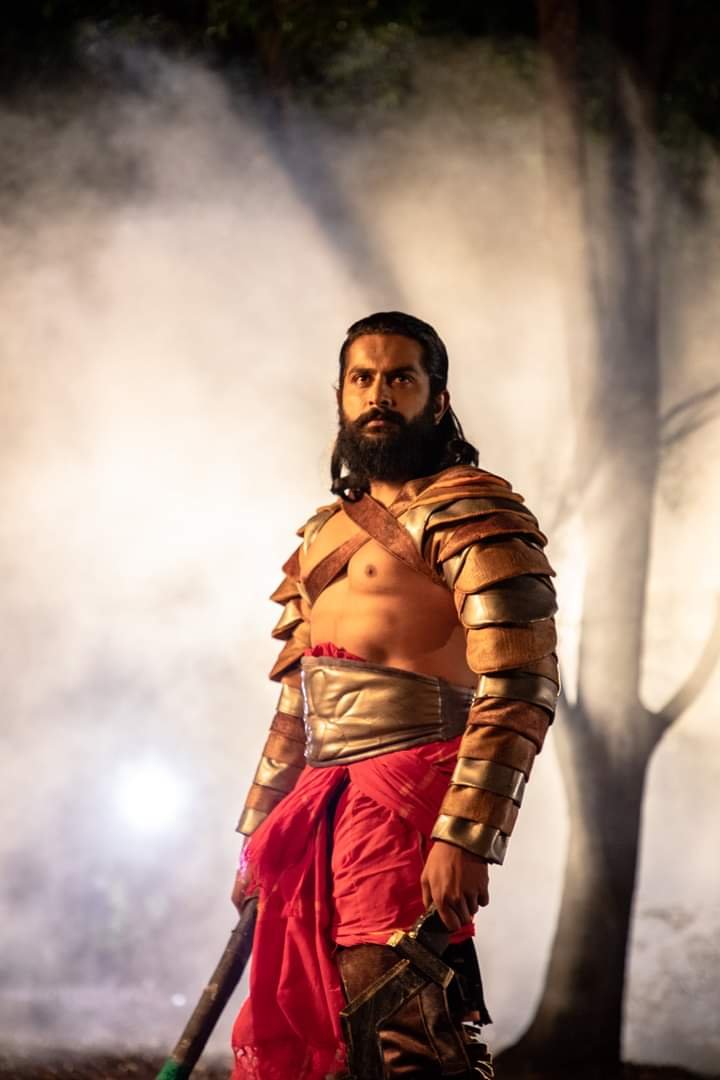 Captivating Audiences: Aryan Roshan's Impact on International Entertainment