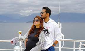 Television Stars Rubina Dilaik and Abhinav Shukla Announce Pregnancy: "Welcoming The Little Traveller Soon"