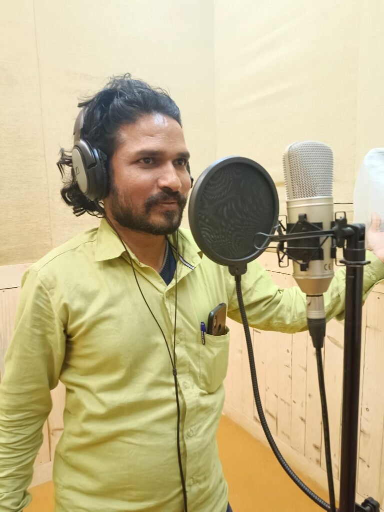 “Altaf Dadasaheb Shaikh: A Marathi Cinema Maestro from Nandeshwar”