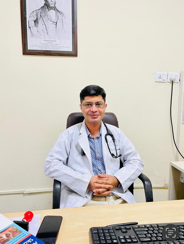 "Empowering Through Education: Dr. Pathak's Patient-Centric Approach"