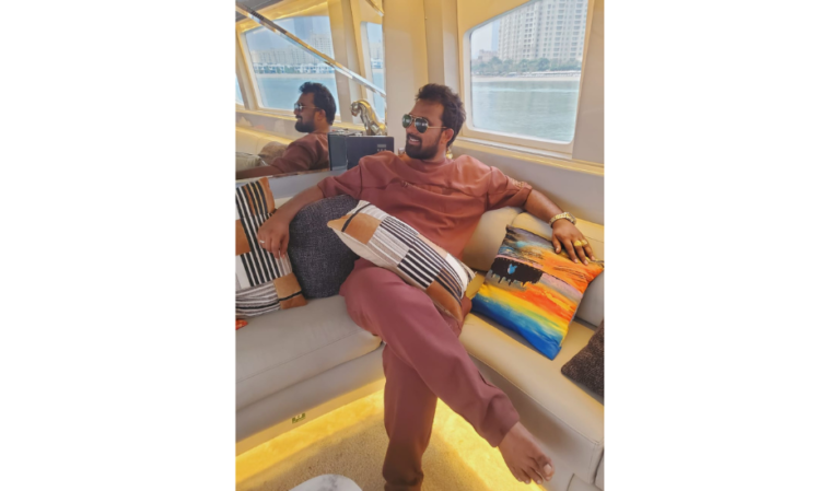 "Digital Dynamo: Abhilash Makam's Trailblazing Journey to Entrepreneurial Excellence"