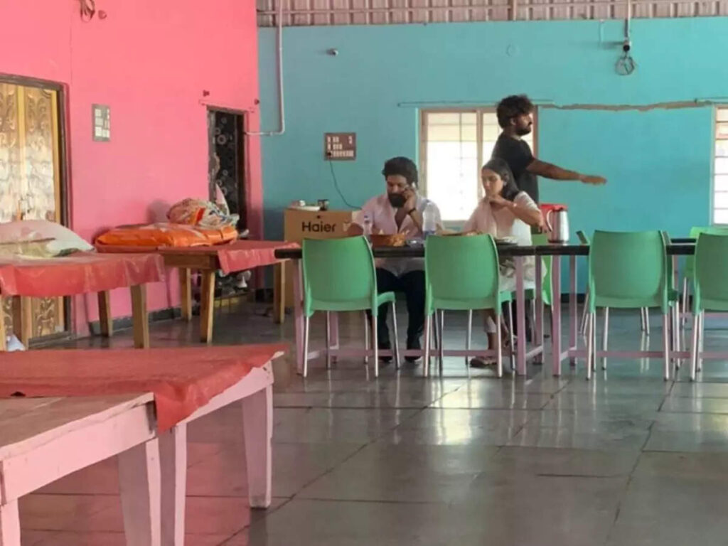 Allu Arjun and Sneha Reddy Enjoy a Roadside Dhaba Meal Amid Pushpa: The Fire Buzz