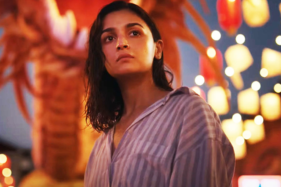 Alia Bhatt Turns Action Heroine in Intense Trailer for 'Jigra,' Set to Save Her Brother from Death Row