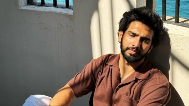 Amaal Mallik Urges Media Not to Harass Family After Cutting Ties, Affirms Bond With Armaan Mallik