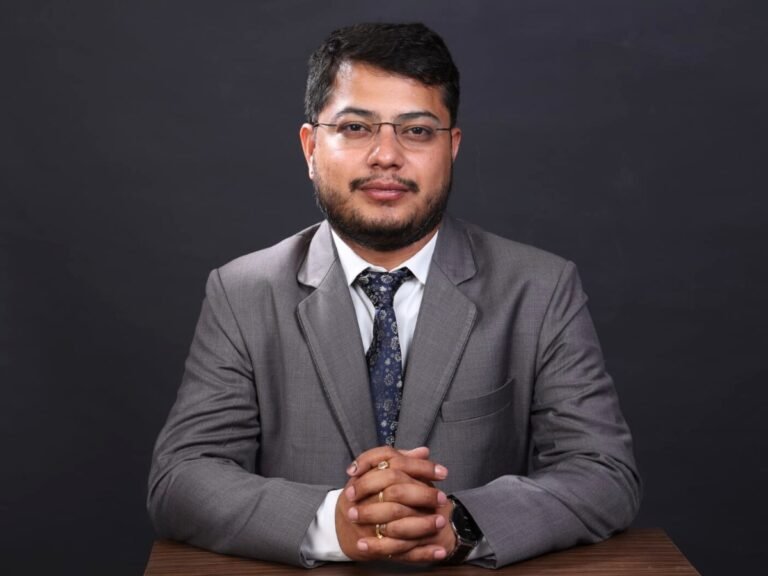 Dr. Saket Tiwari: Entrepreneur, Social Leader, Poet & Visionary